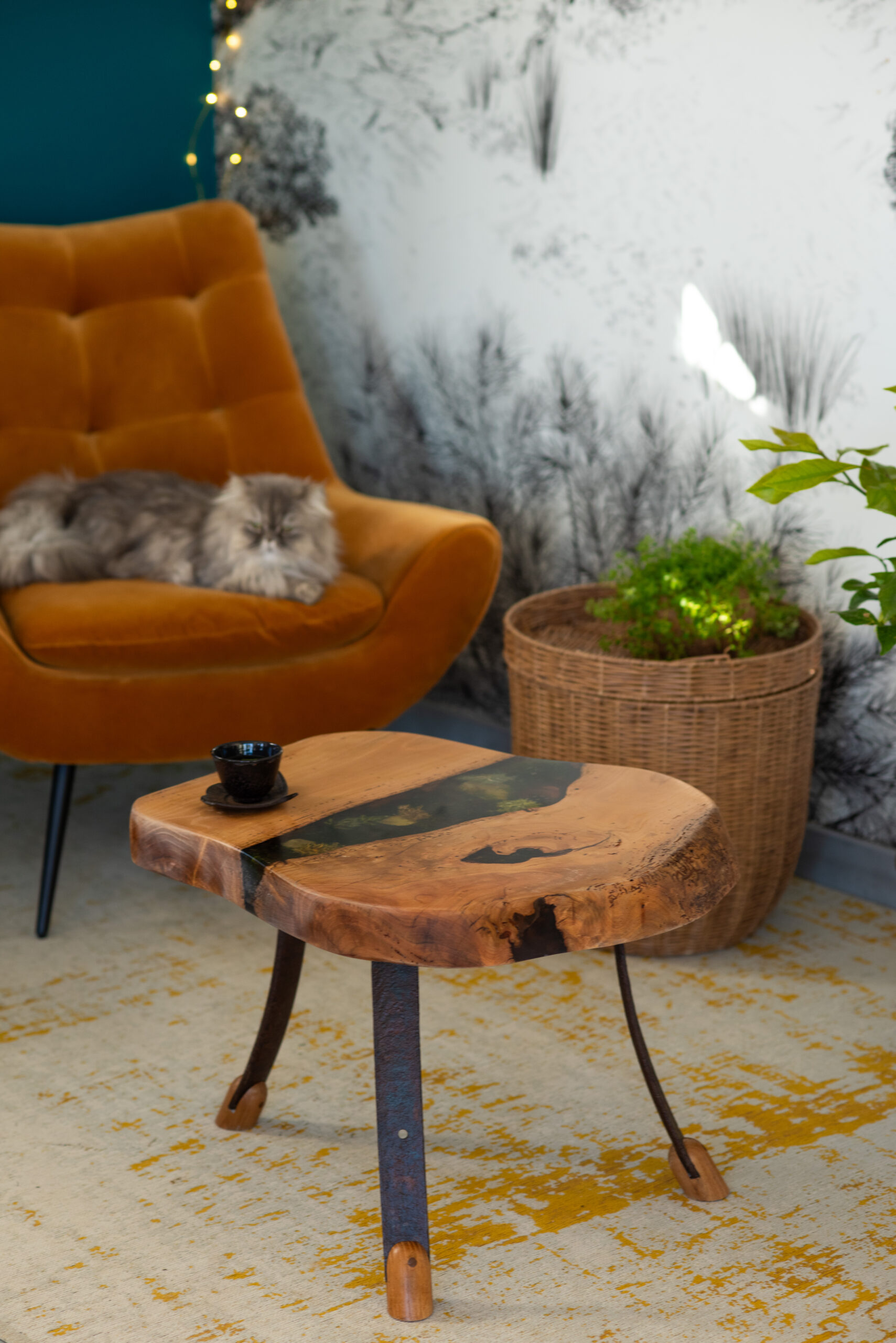 Table Sylva, mobilier design, épure, organique